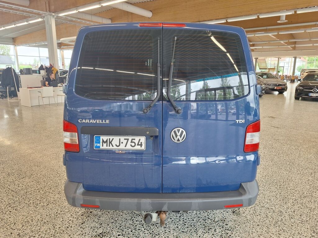 Volkswagen Caravelle 2010 Sininen