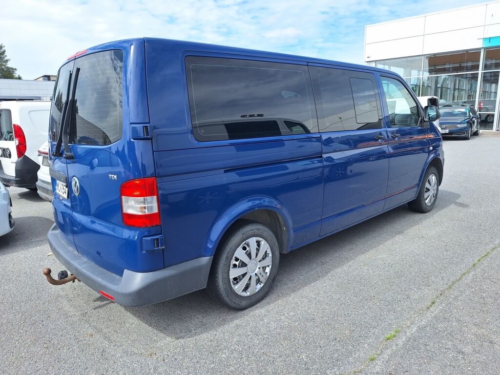 Volkswagen Caravelle 2010 Sininen