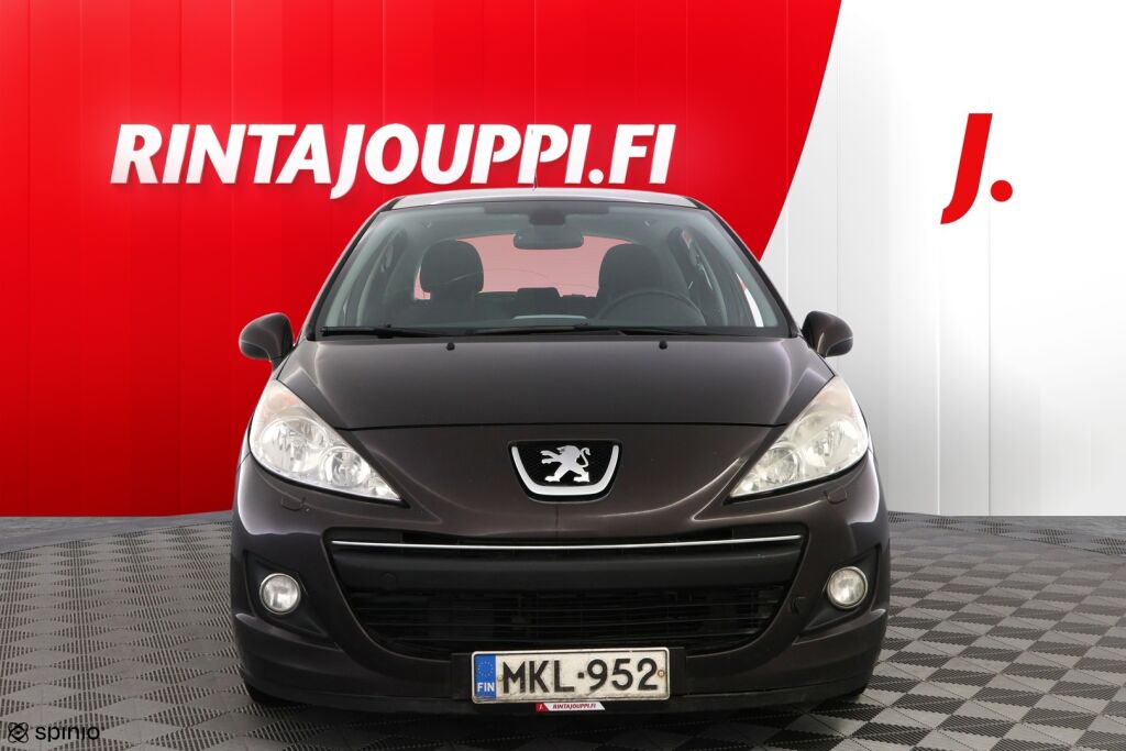 Peugeot 207 2011 Punainen