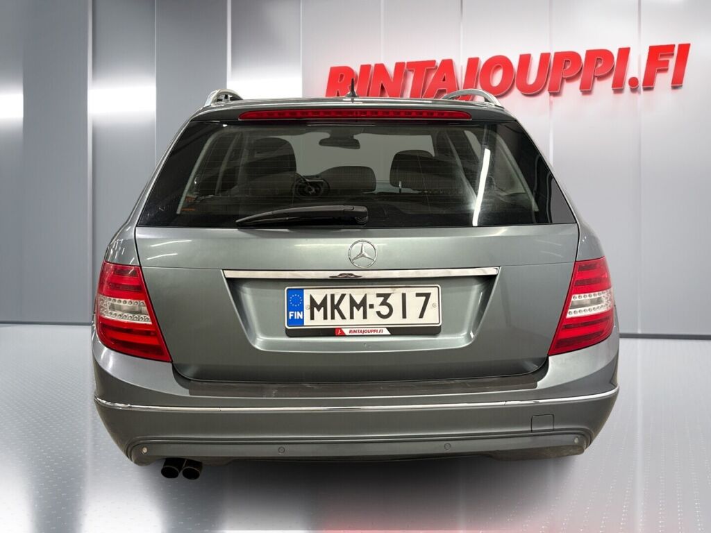 Mercedes-Benz C 2011 Harmaa