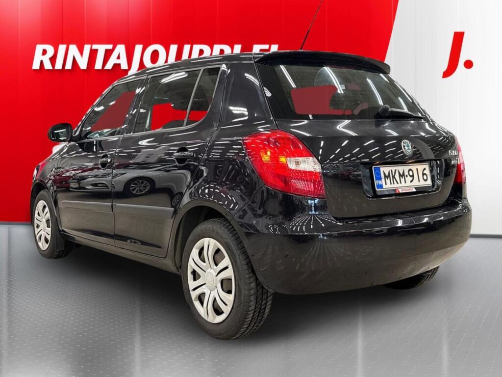 Skoda Fabia 2012 Musta
