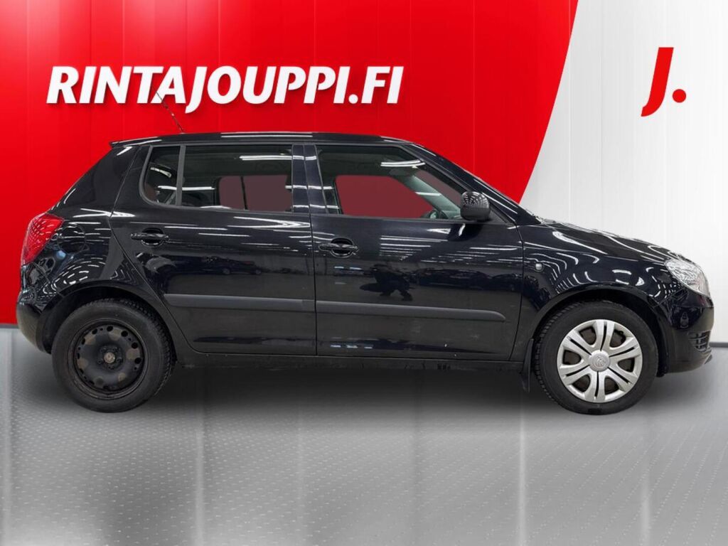 Skoda Fabia 2012 Musta