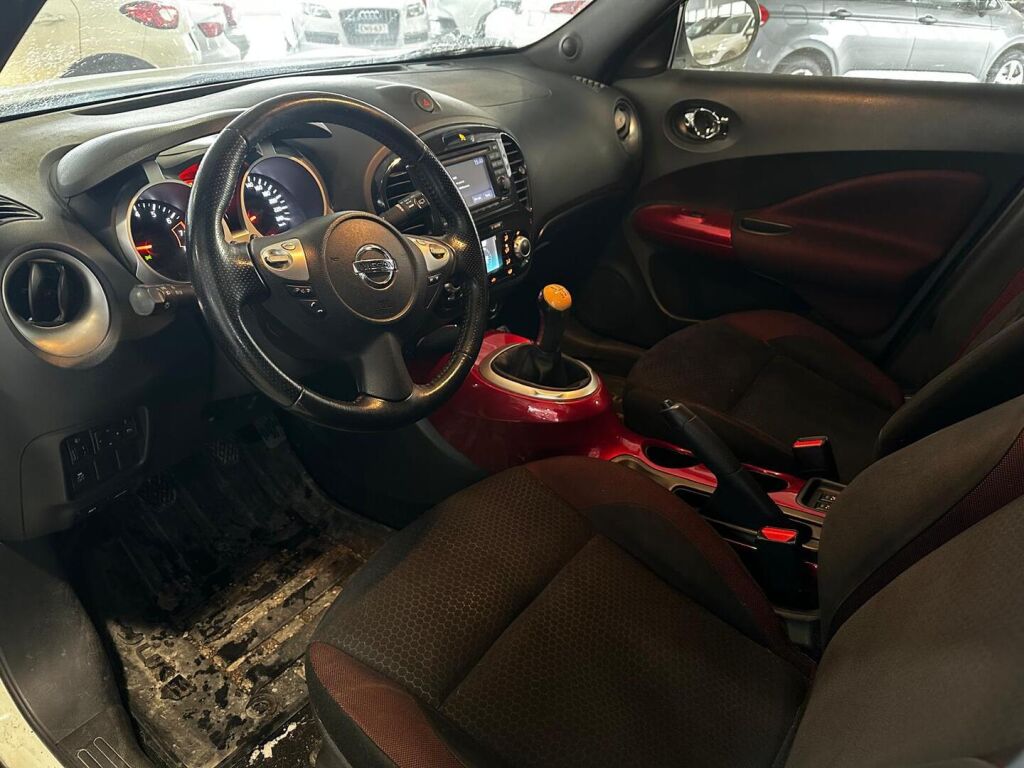 Nissan Juke 2011 Valkoinen