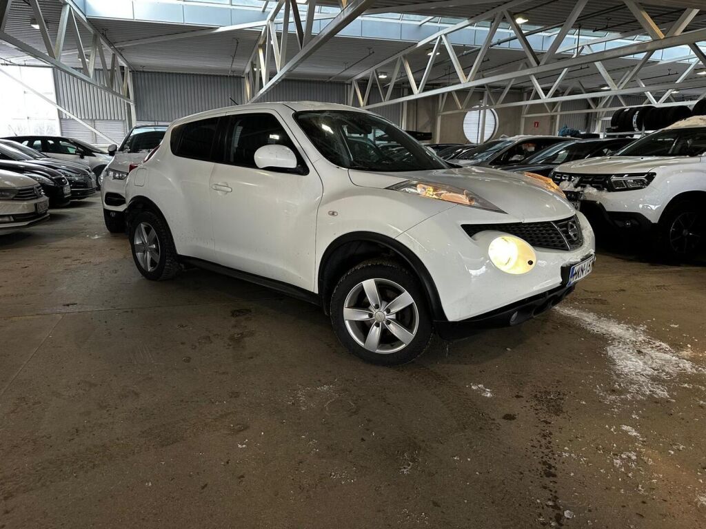Nissan Juke 2011 Valkoinen
