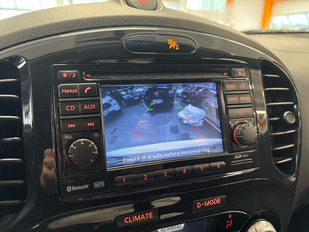 Nissan Juke 2011 Valkoinen