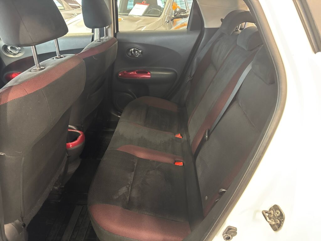 Nissan Juke 2011 Valkoinen