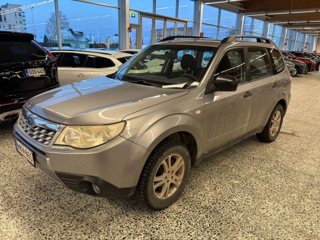 Subaru Forester 2011 Hopea