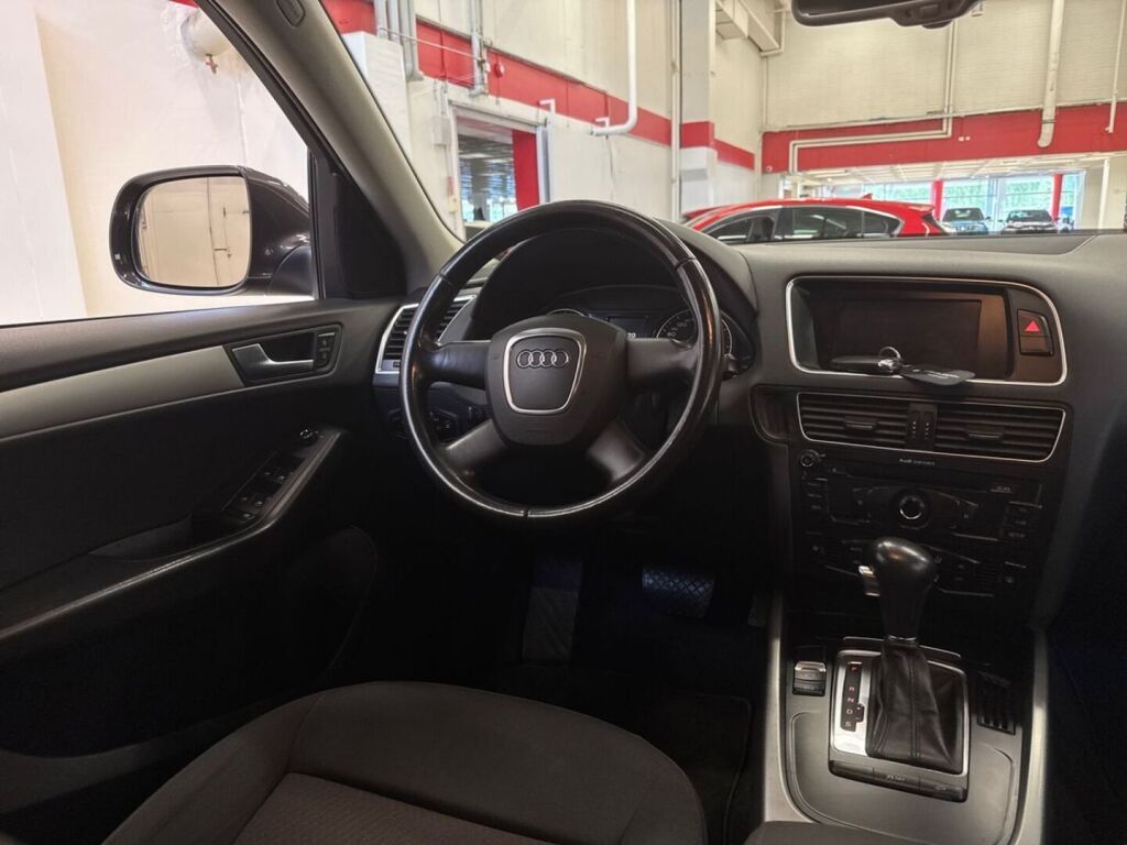 Audi Q5 2012 Harmaa