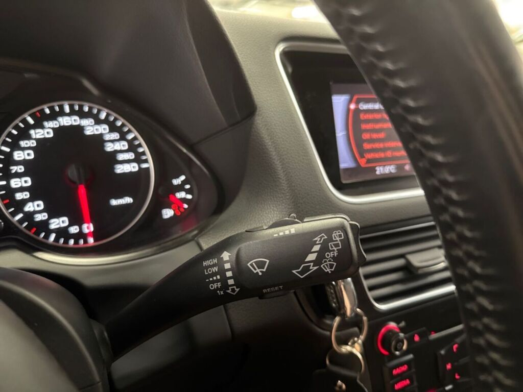 Audi Q5 2012 Harmaa