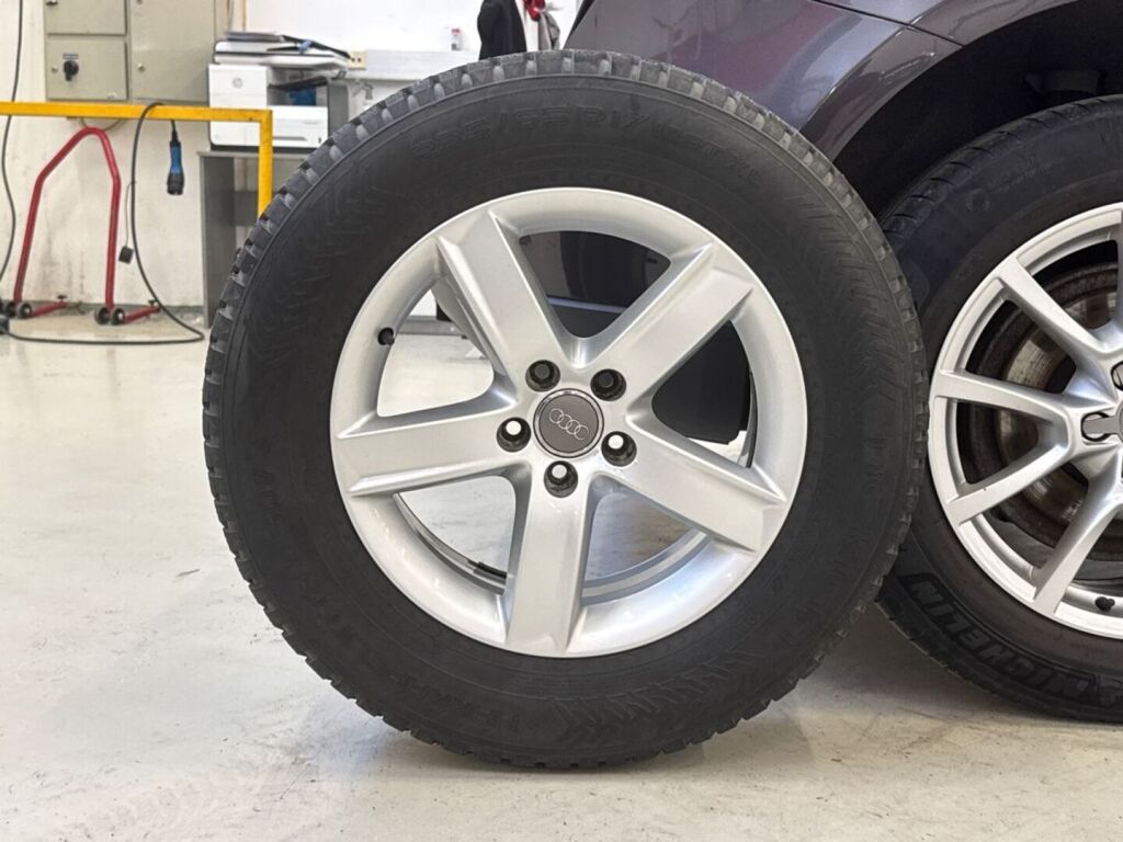 Audi Q5 2012 Harmaa