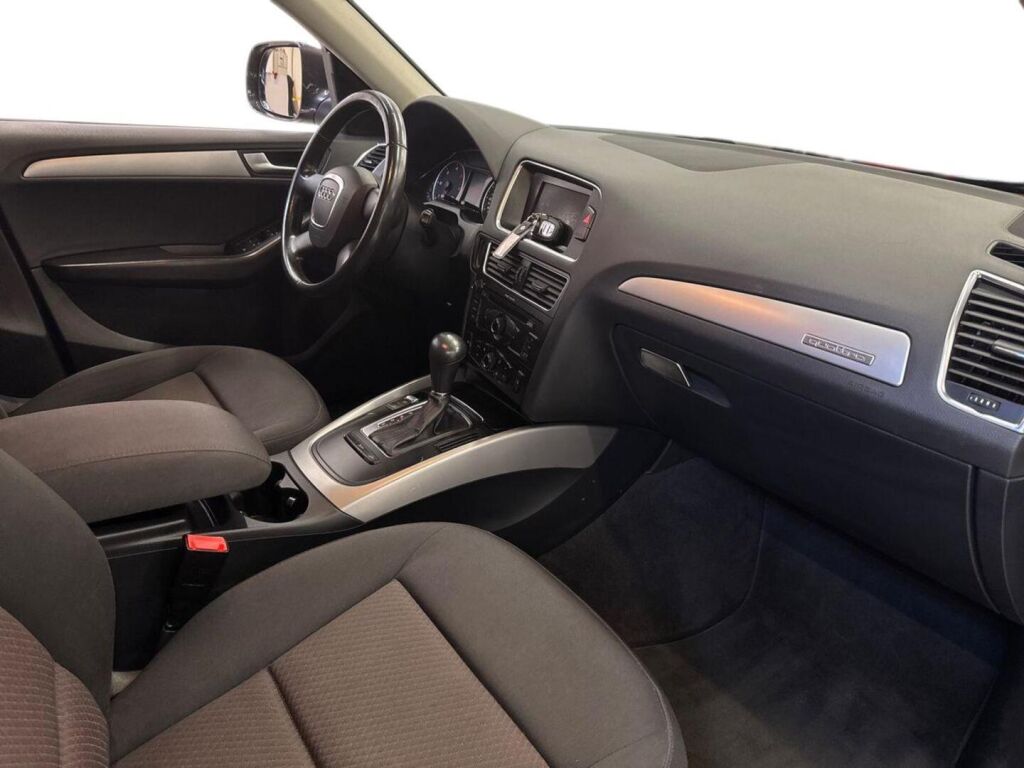 Audi Q5 2012 Harmaa