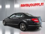 Mercedes-Benz C 2011 Musta