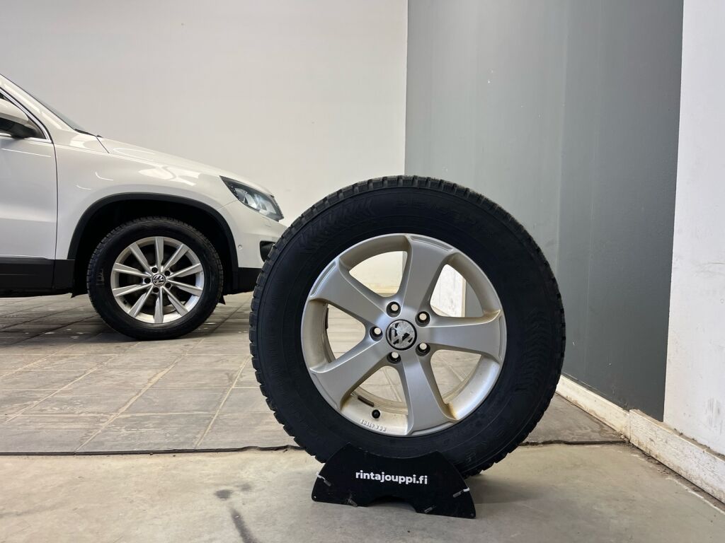 Volkswagen Tiguan 2011 Valkoinen