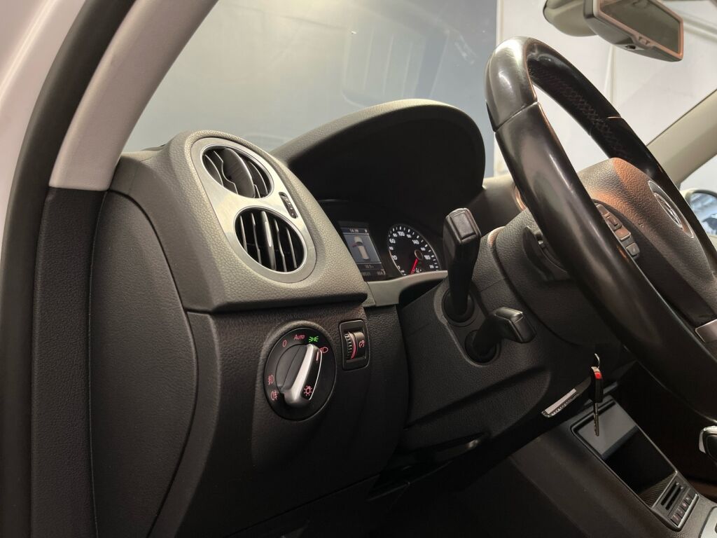 Volkswagen Tiguan 2011 Valkoinen