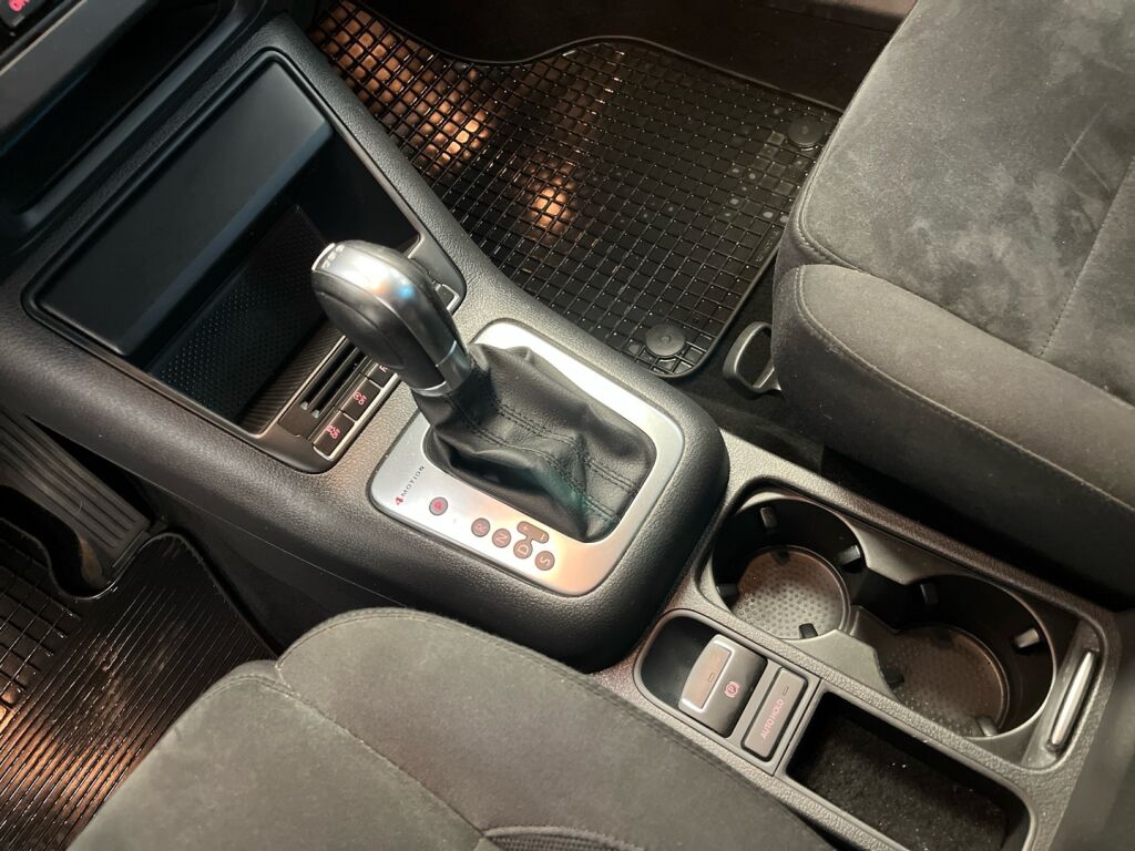 Volkswagen Tiguan 2011 Valkoinen