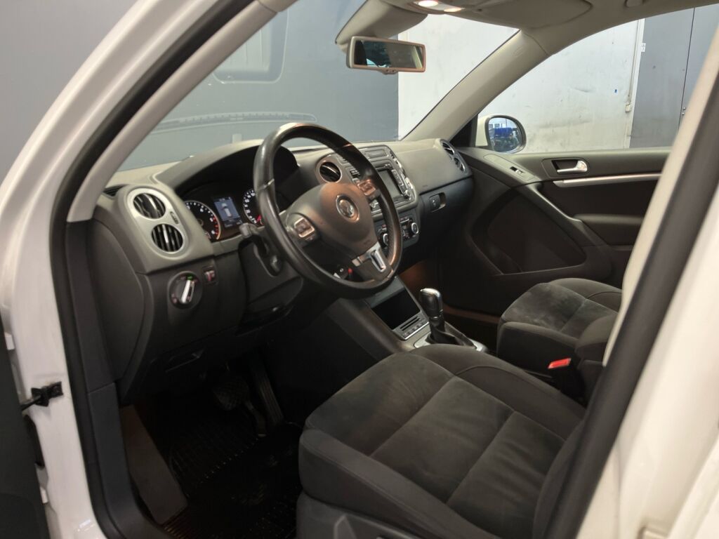 Volkswagen Tiguan 2011 Valkoinen