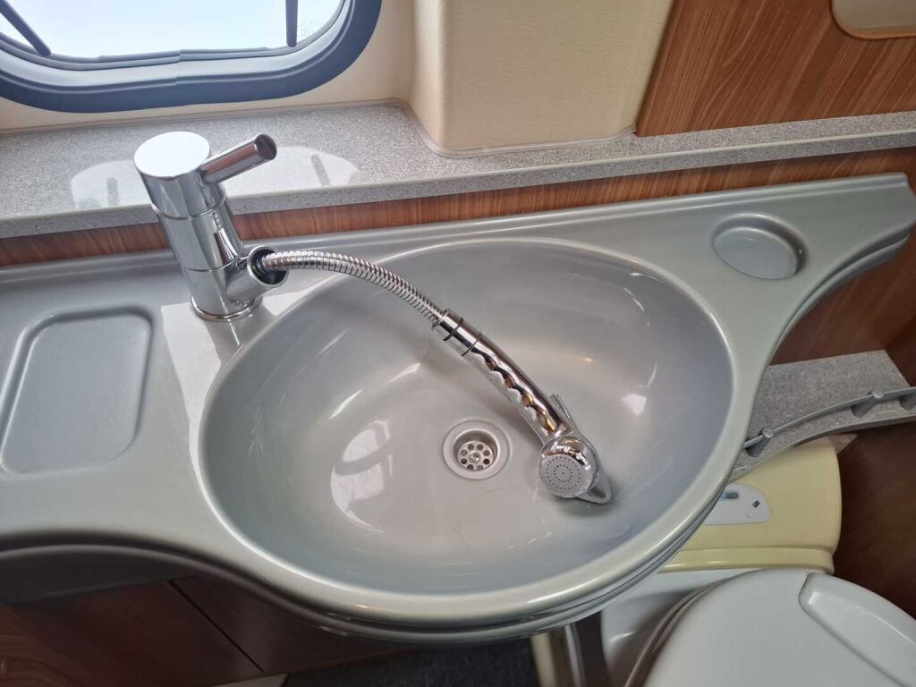 Pössl Globecar VAN 540 2011 Harmaa