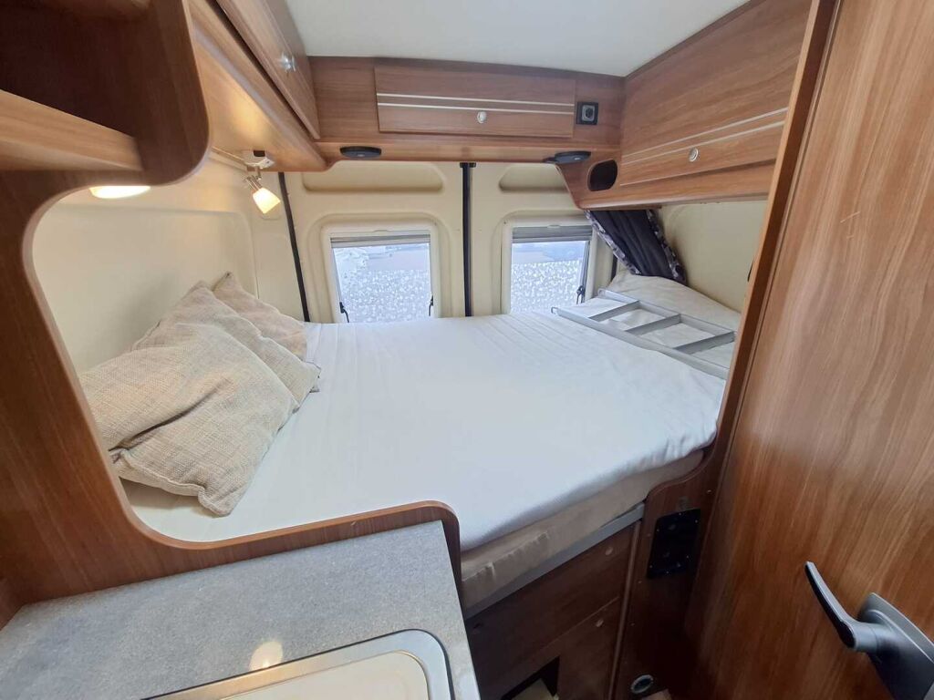 Pössl Globecar VAN 540 2011 Harmaa