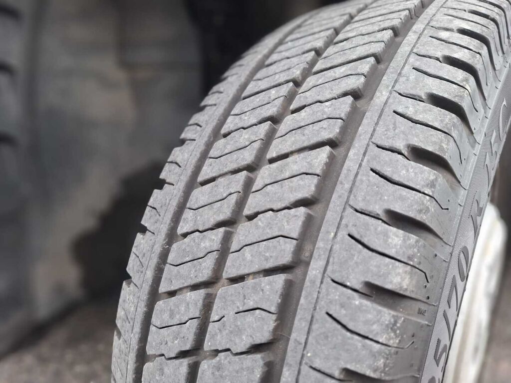 Pössl Globecar VAN 540 2011 Harmaa