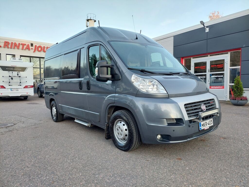 Pössl Globecar VAN 540 2011 Harmaa