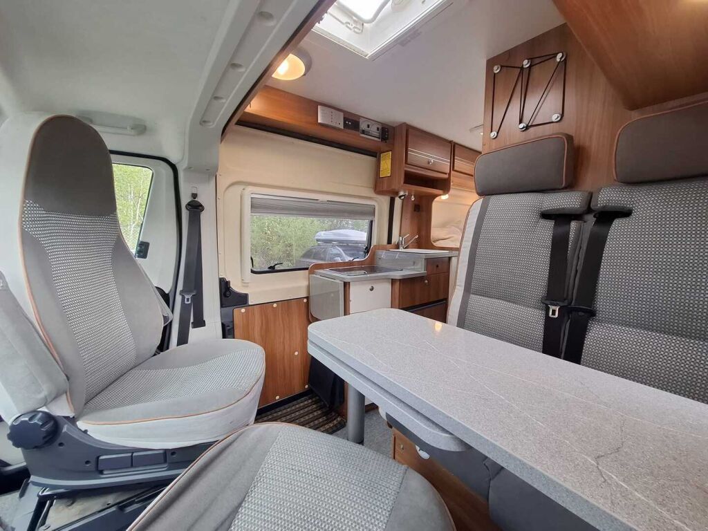 Pössl Globecar VAN 540 2011 Harmaa