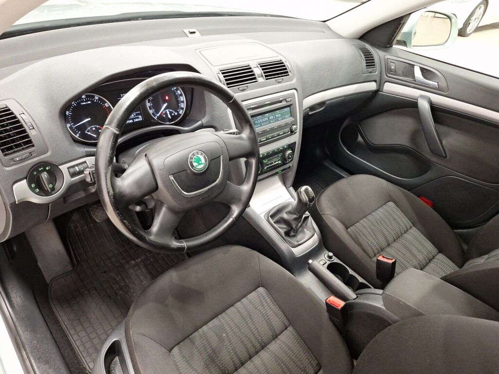 Skoda Octavia 2012 Vihreä