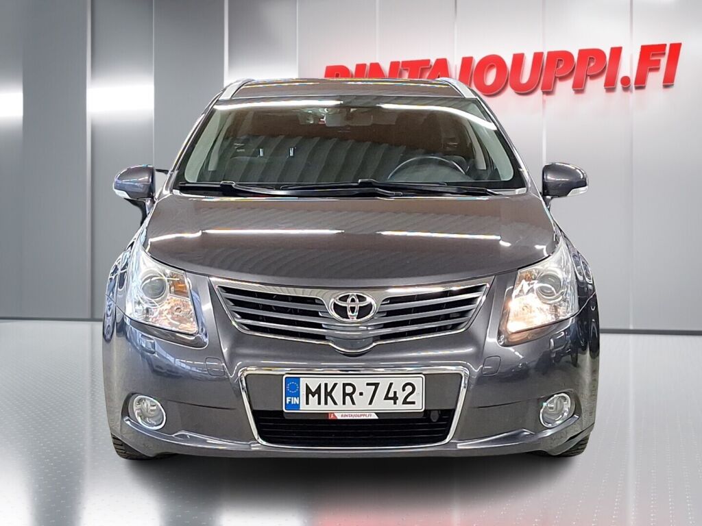 Toyota Avensis 2011 Harmaa