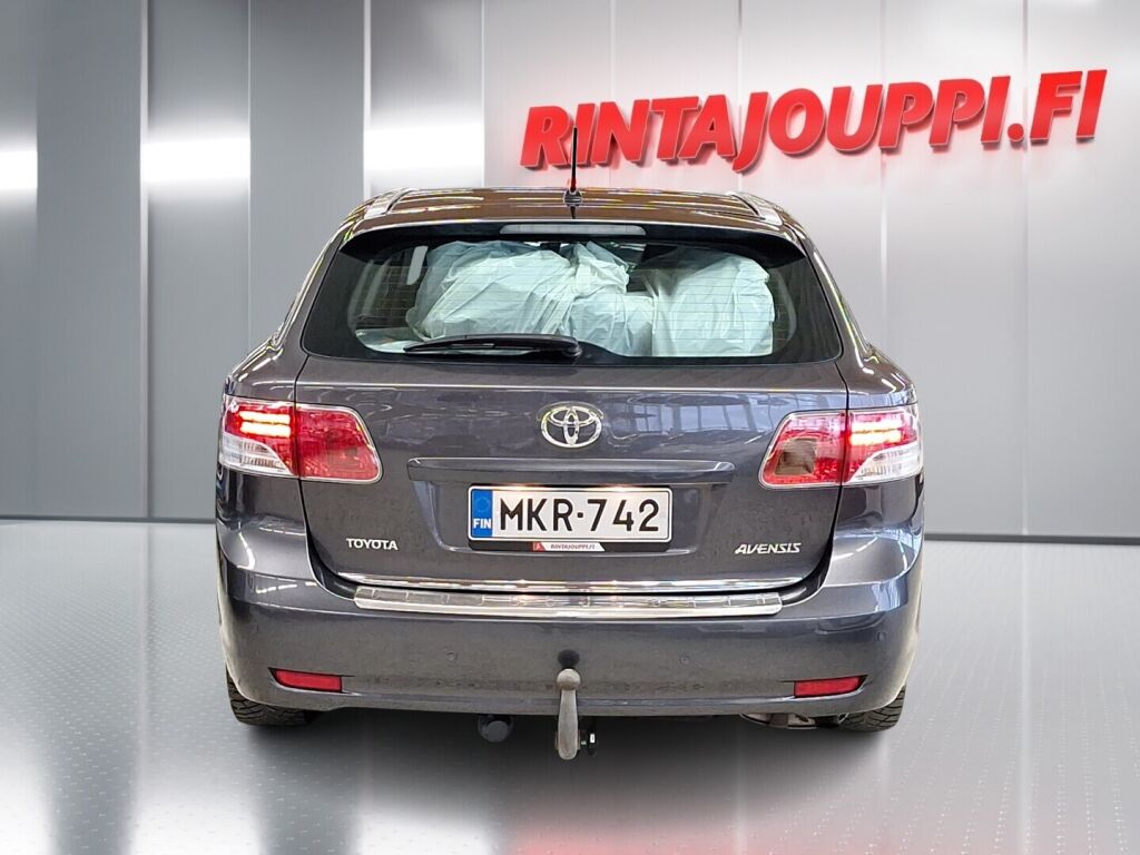 Toyota Avensis 2011 Harmaa
