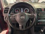 Volkswagen Touran 2011 Punainen