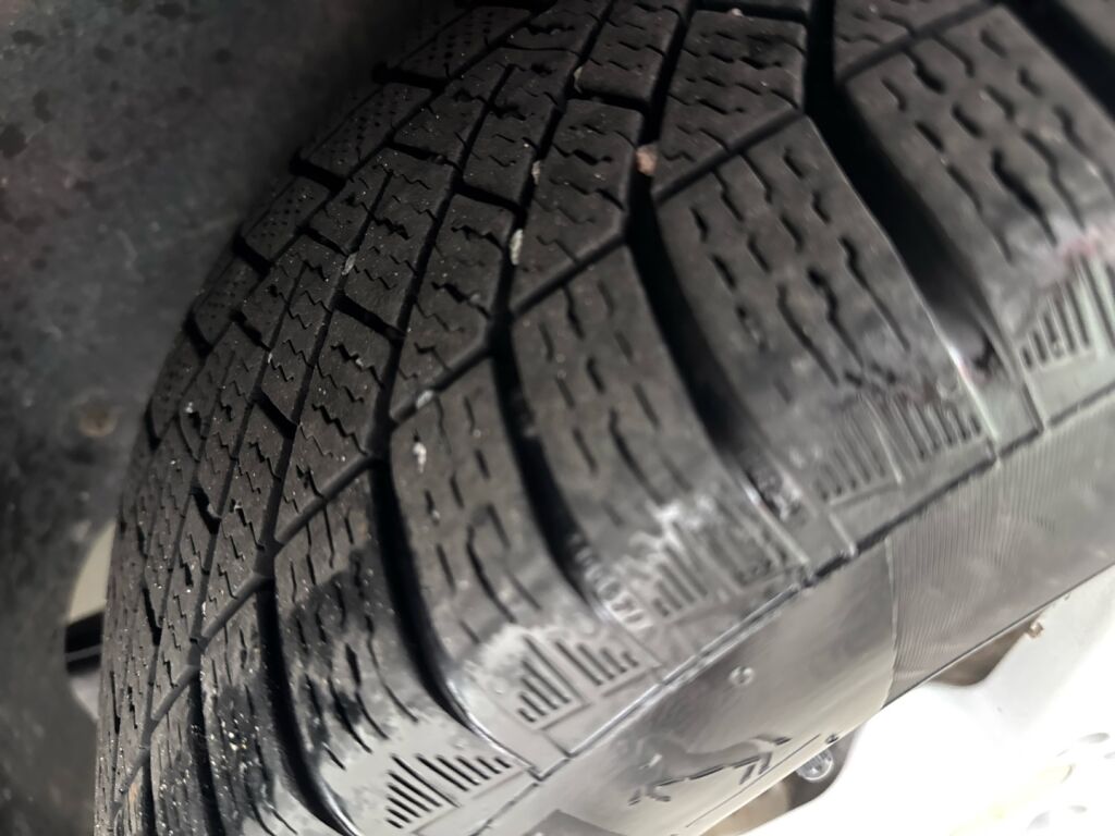 Volkswagen Touran 2011 Punainen