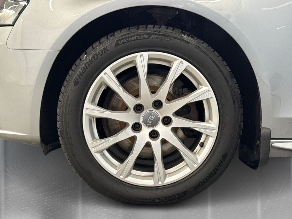 Audi A4 2011 Harmaa