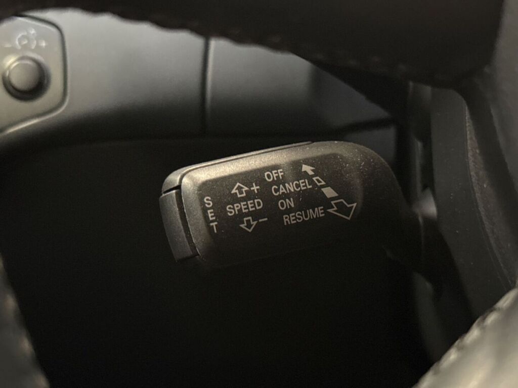 Audi A4 2011 Harmaa