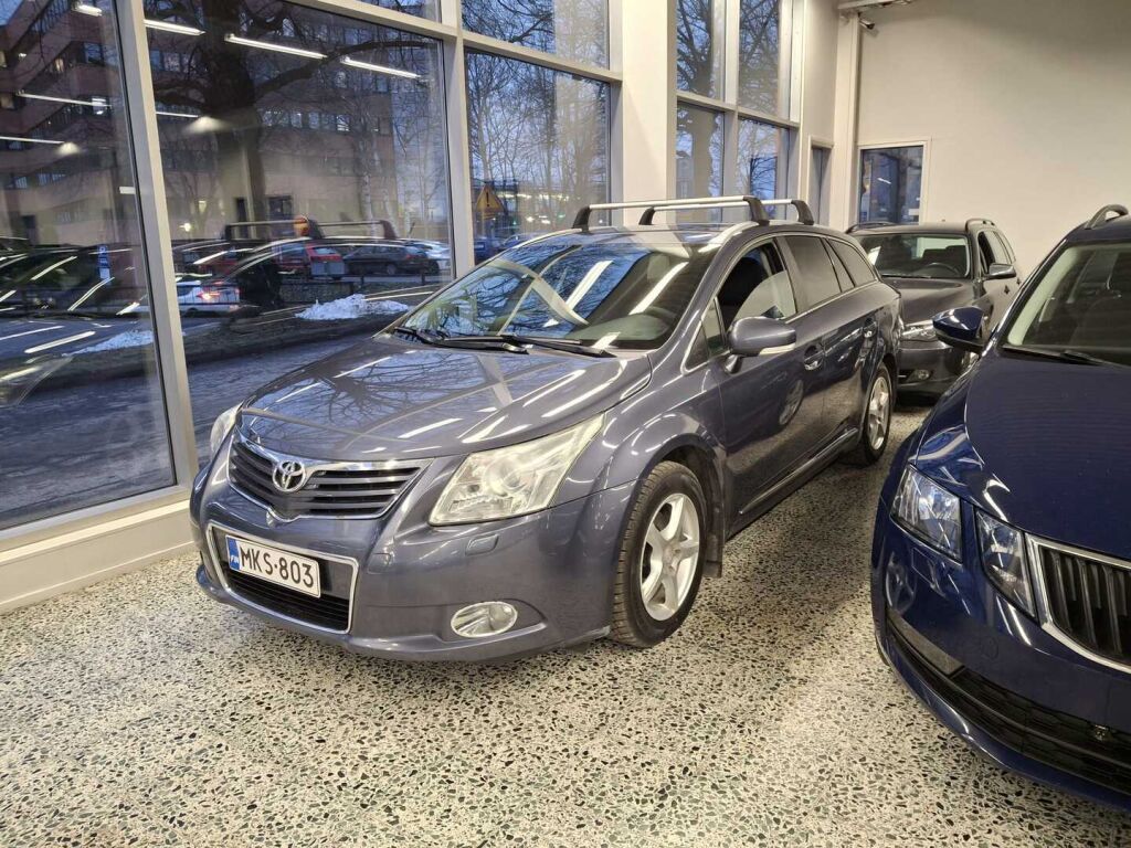 Toyota Avensis 2011 Sininen