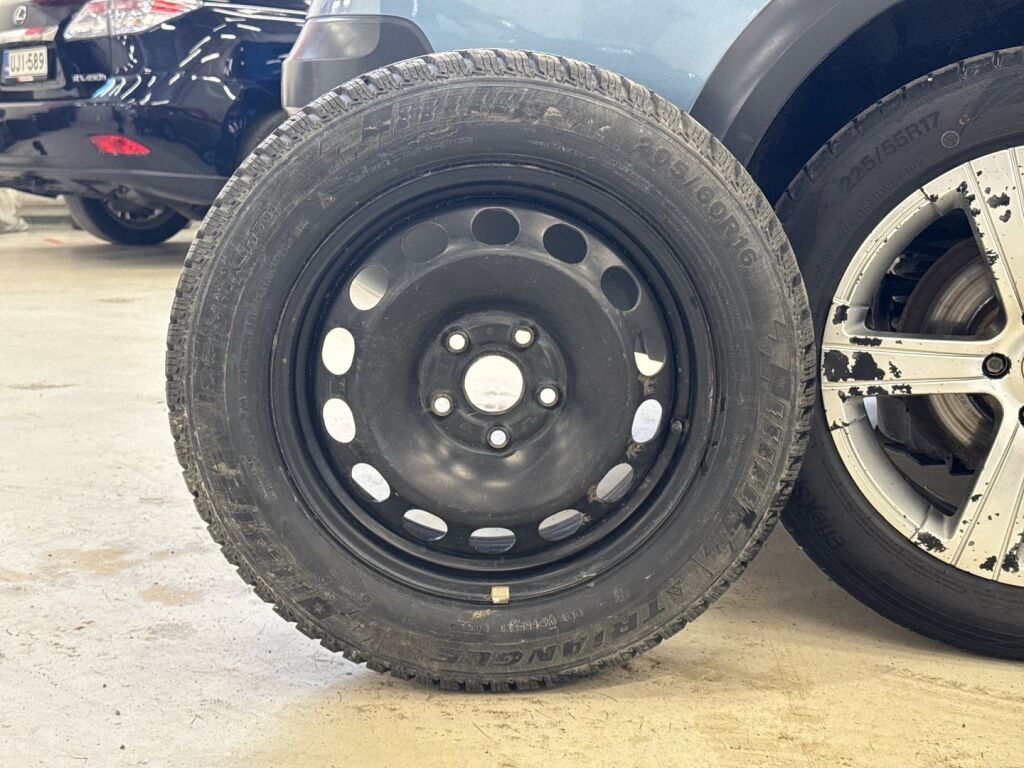 Skoda Octavia 2011 Harmaa