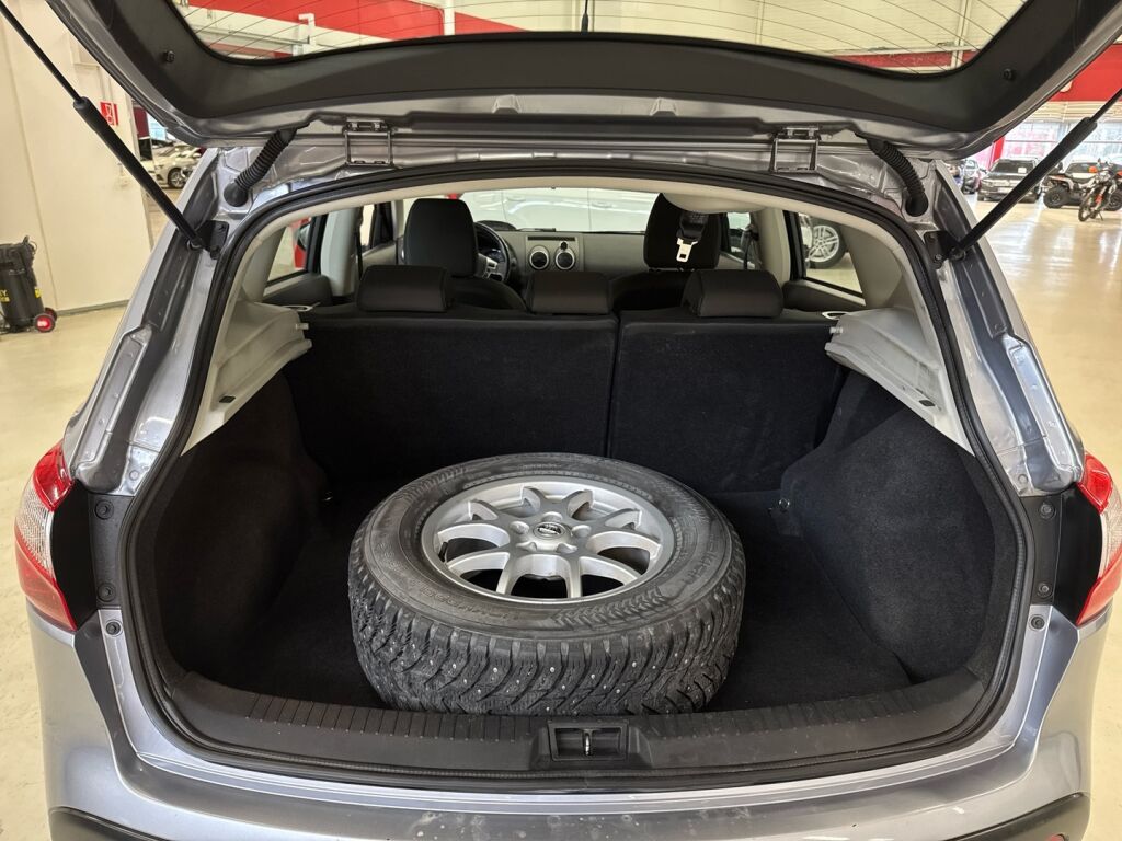 Nissan Qashqai 2012 Harmaa