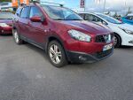 Nissan Qashqai+2 2012 Punainen