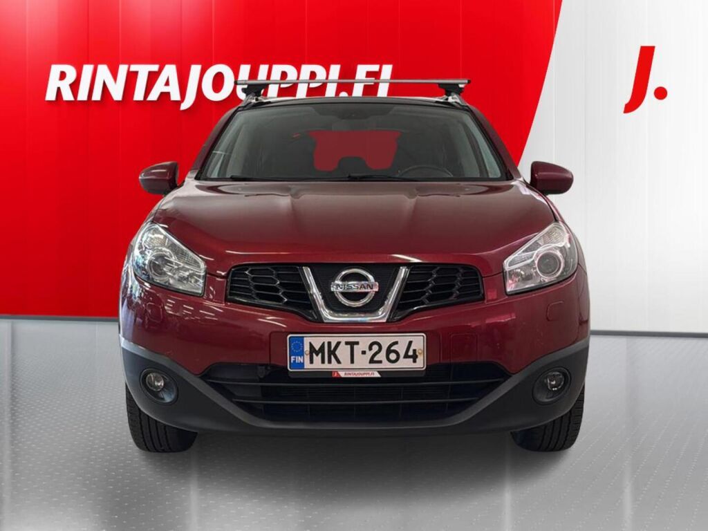Nissan Qashqai+2 2012 Punainen