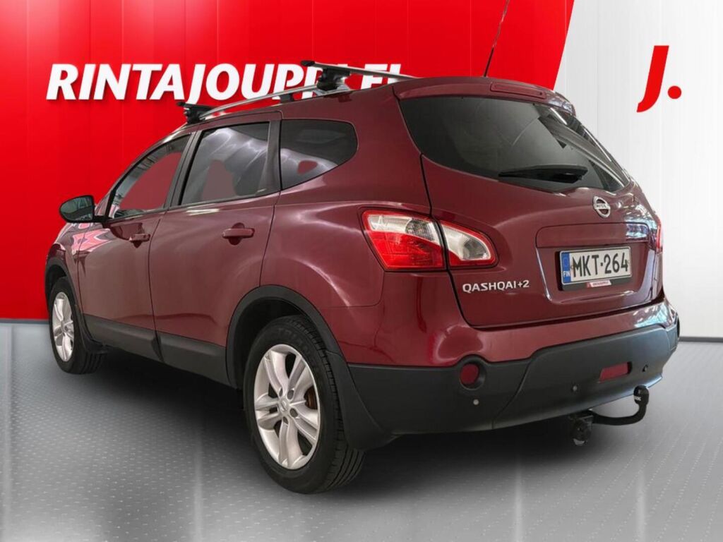Nissan Qashqai+2 2012 Punainen