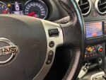 Nissan Qashqai+2 2012 Punainen