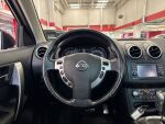 Nissan Qashqai+2 2012 Punainen