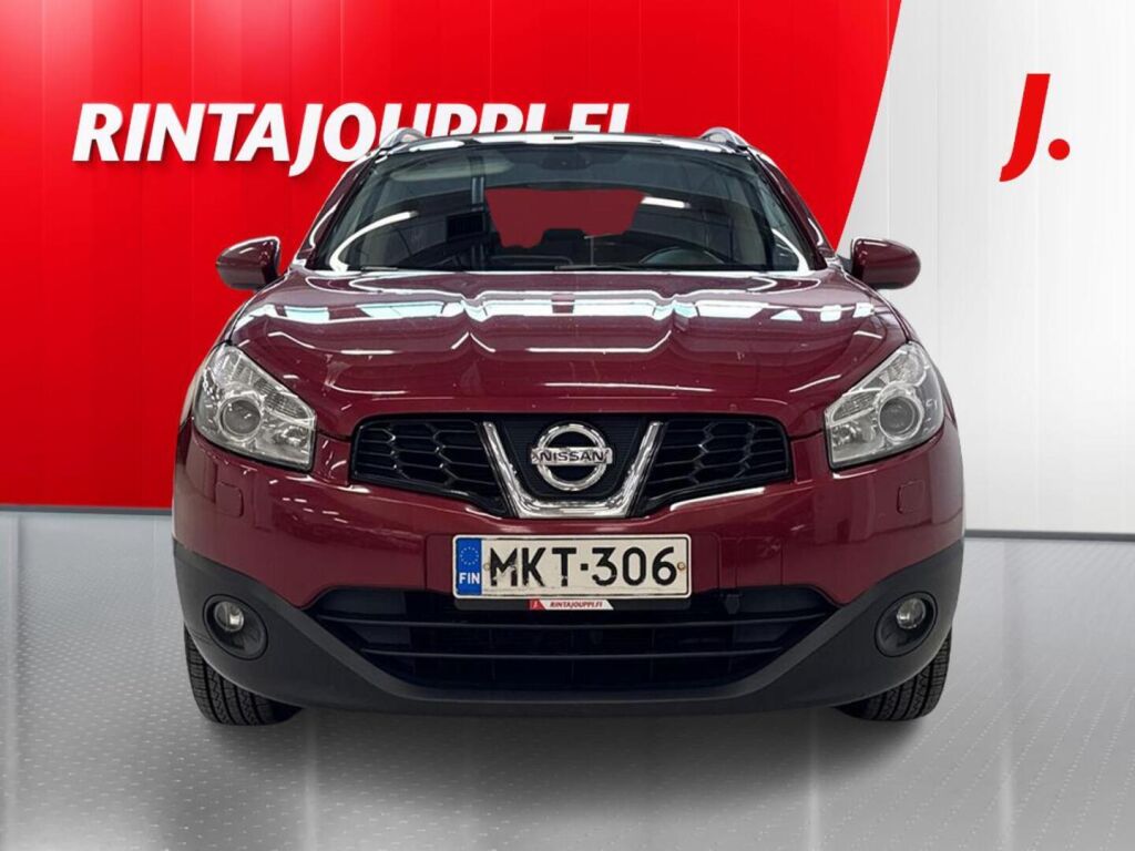 Nissan Qashqai+2 2012 Punainen