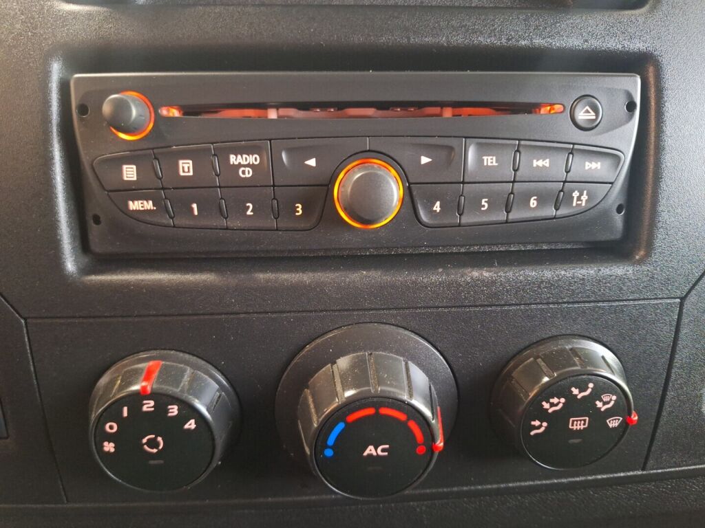 Opel Movano 2012 Sininen