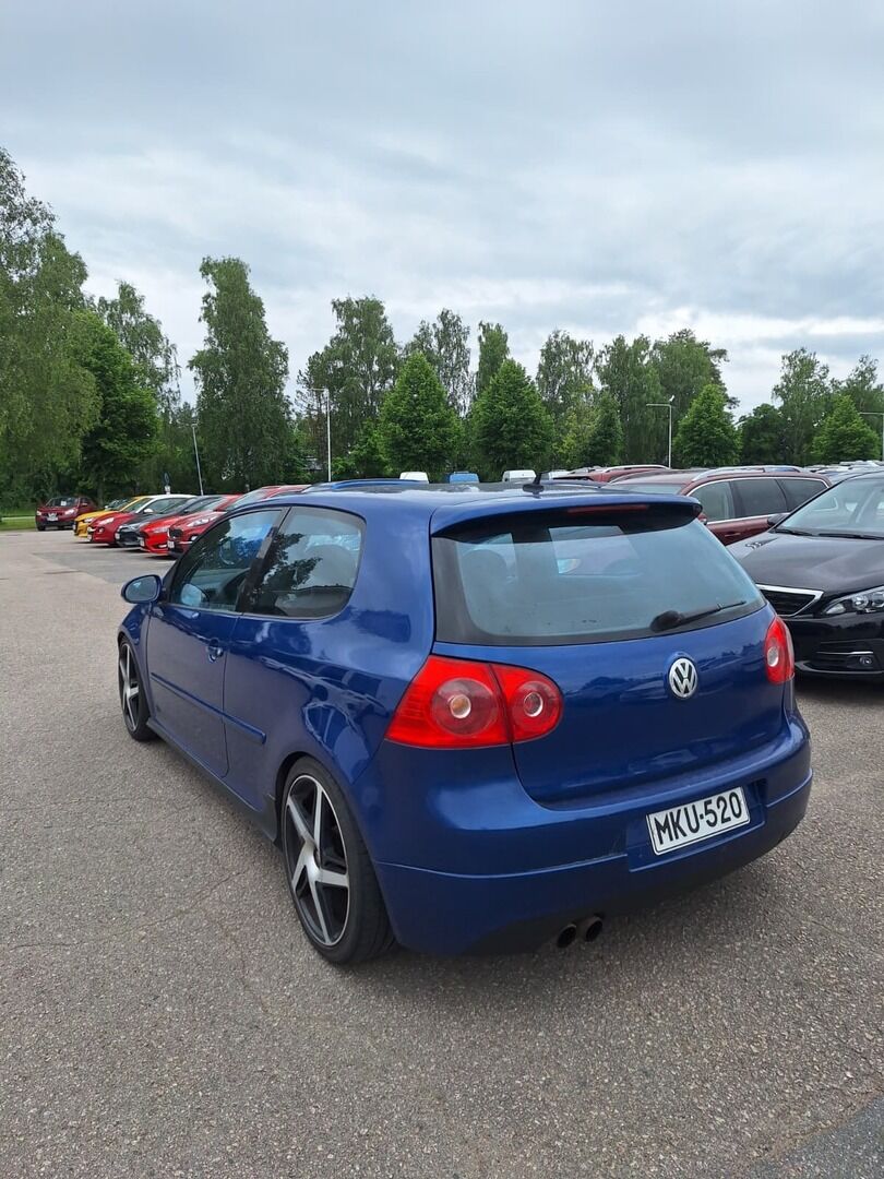 Volkswagen Golf 2005 
