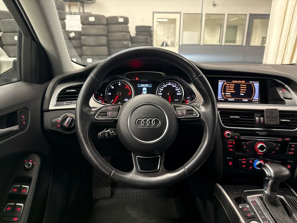 Audi A4 2012 Hopea