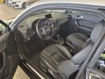 Audi A1 2010 Musta