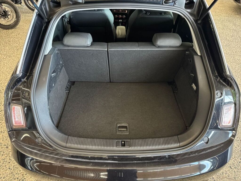 Audi A1 2010 Musta