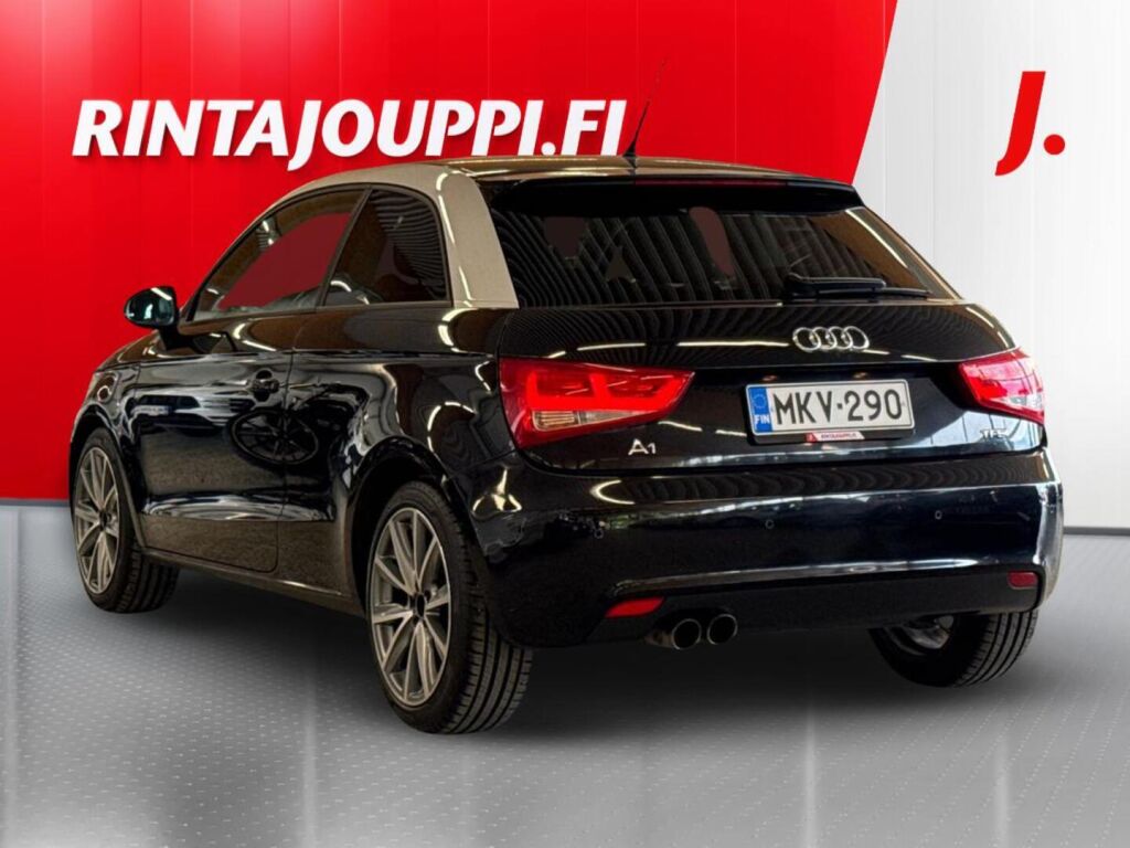 Audi A1 2010 Musta