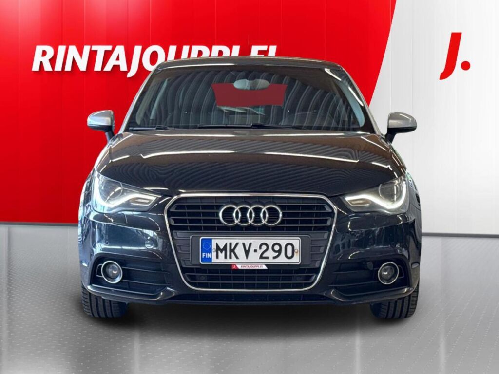 Audi A1 2010 Musta