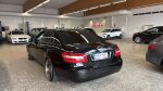 Mercedes-Benz E 2009 Musta