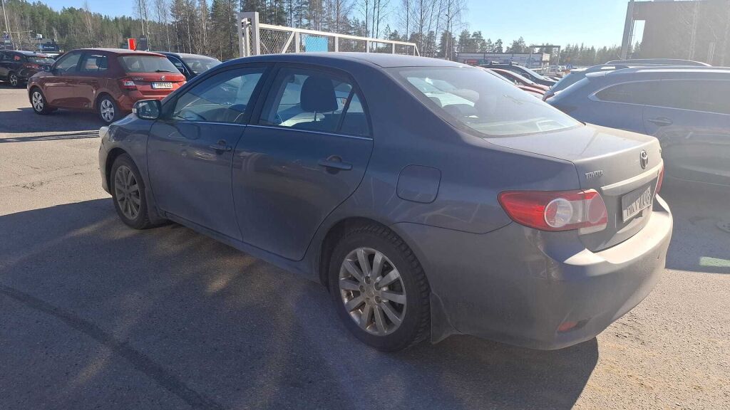 Toyota Corolla 2012 Harmaa